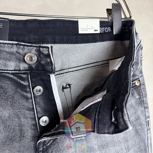 Jeans Levi's 511 Slim in grauer Waschung 2