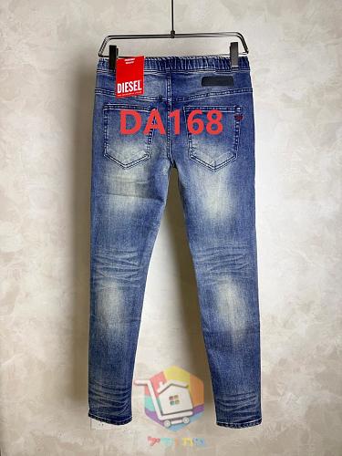 Jeans DIESEL in Slim-Fit mit elastischem Bund 8