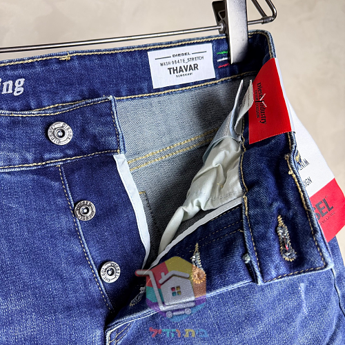 Diesel Thavar Jeans in blauer Waschung 6
