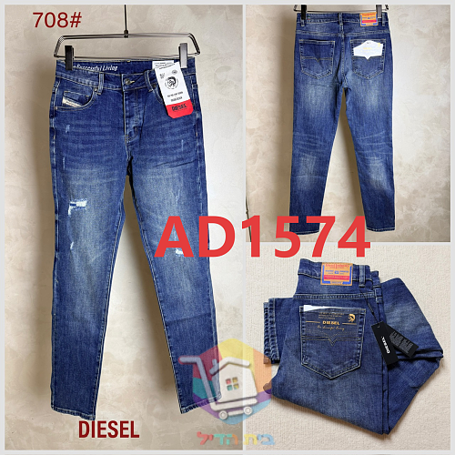 Diesel Thavar Jeans in blauer Waschung 10