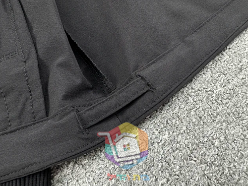 Emporio Armani zip-up jacket, black 35