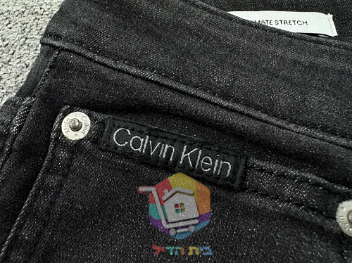 Jean droit Calvin Klein, noir délavé 5