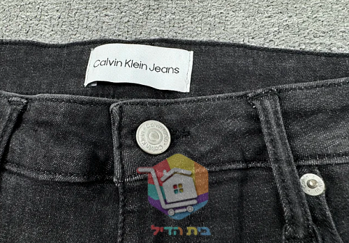 Jean droit Calvin Klein, noir délavé 7