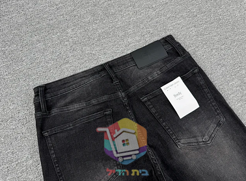 Jean droit Calvin Klein, noir délavé 14