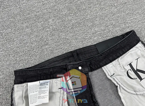 Jean droit Calvin Klein, noir délavé 27