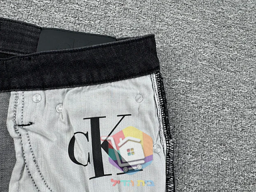 Jean droit Calvin Klein, noir délavé 36