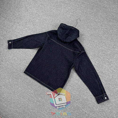 Jeansjacke Calvin Klein mit Kapuze 24