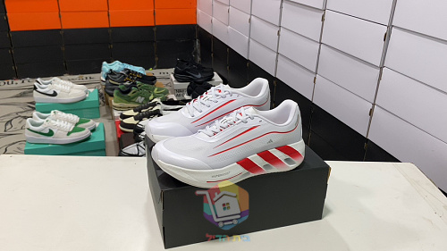 נעלי ריצה adidas Hyperboost Lite בחמישה גוונים, תמונה 40
