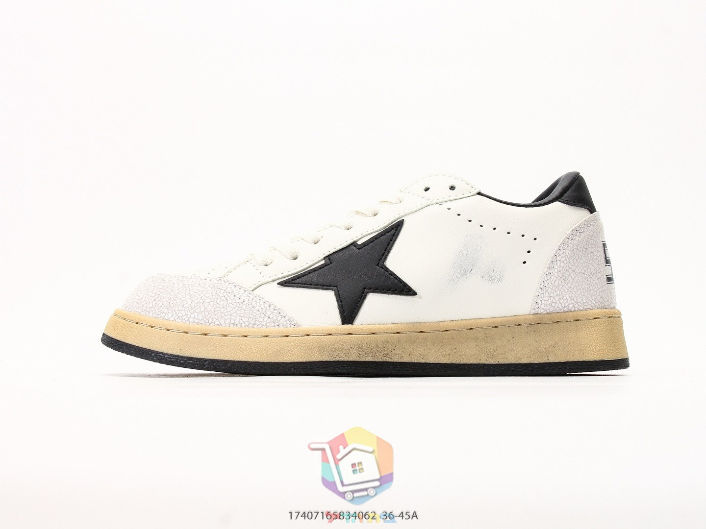 حذاء Golden Goose Super-Star، أبيض بنجمة سوداء أو خضراء أو رمادية