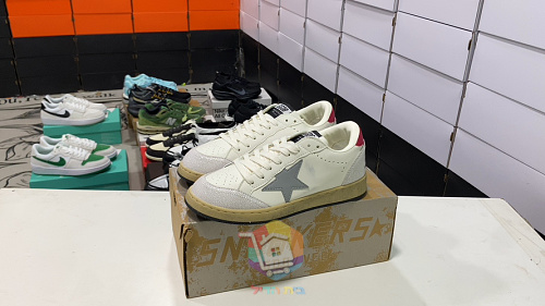 נעלי Golden Goose Super-Star לבן עם כוכב שחור, ירוק או אפור, תמונה 27