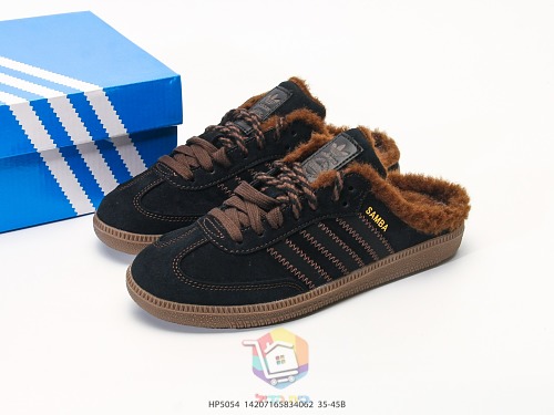 כפכפי adidas Samba Mule עם פרווה, שחור או בז', תמונה 2