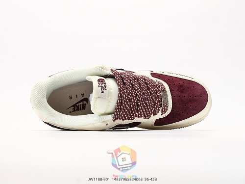 נעלי Nike Air Force 1 Low עם לוגו The North Face, בורדו או כחול כהה, תמונה 8