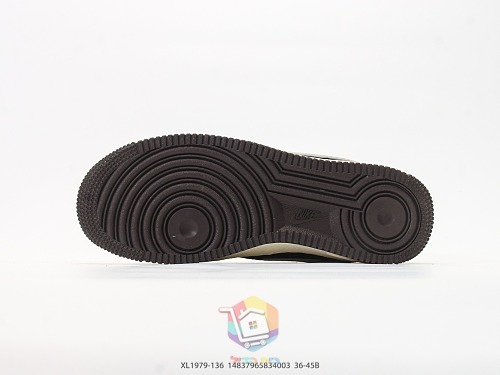 נעלי Nike Air Force 1 Low חום עם מונוגרם Louis Vuitton ובטנה מחממת, תמונה 6