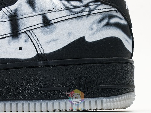 נעלי Nike Air Force 1 Low שחור עם הדפס שלד או זמש ירוק, תמונה 5