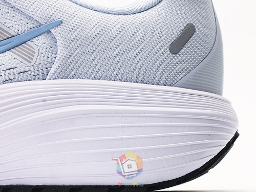 נעלי ריצה Nike Quest 7 לבן ושחור או לבן ותכלת, תמונה 13