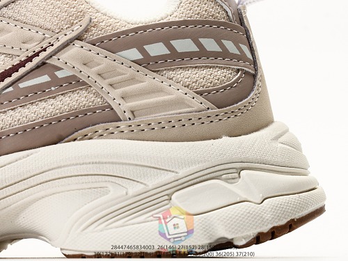 נעלי Nike לילדים עם כפתור סיבוב במקום שרוכים, בז', כסוף או שחור, תמונה 24