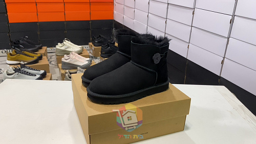 מגפוני UGG Mini Bailey Button II, שחור, חום כהה, ערמון, תמונה 10