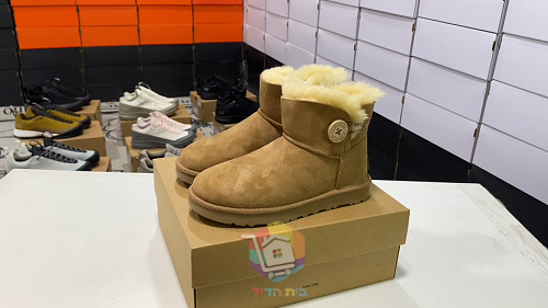 מגפוני UGG Mini Bailey Button II, שחור, חום כהה, ערמון, תמונה 30