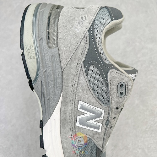 נעלי New Balance בשני דגמים, 993 אפור ו-990v3 אפרסק, תמונה 5