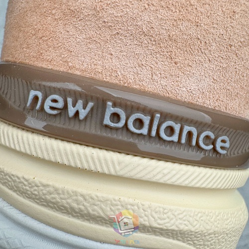 נעלי New Balance בשני דגמים, 993 אפור ו-990v3 אפרסק, תמונה 24