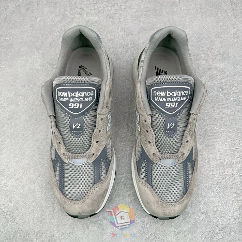 נעלי New Balance בשני דגמים, 991v2 אפור ו-993 ירוק, תמונה 9