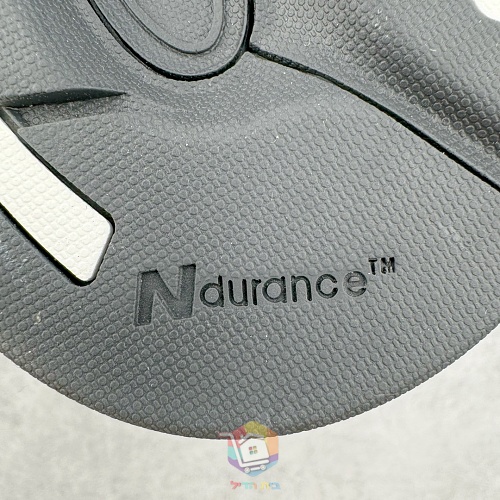 נעלי New Balance בשני דגמים, 991v2 אפור ו-993 ירוק, תמונה 12