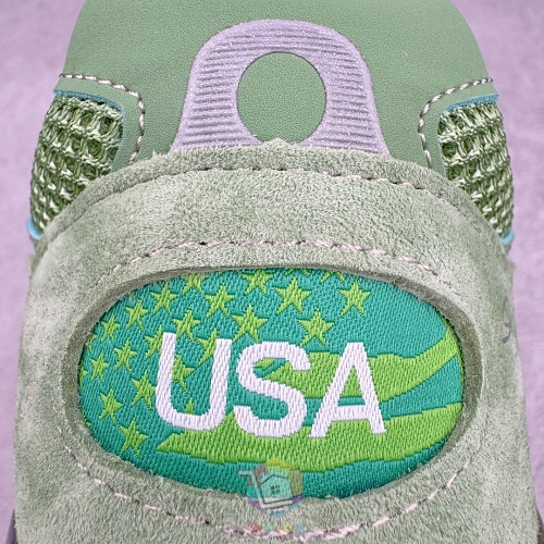 נעלי New Balance בשני דגמים, 991v2 אפור ו-993 ירוק, תמונה 22