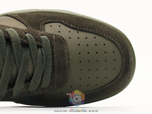 נעלי Nike Big Nike Low, ירוק זית או ירוק ולבן, תמונה 3