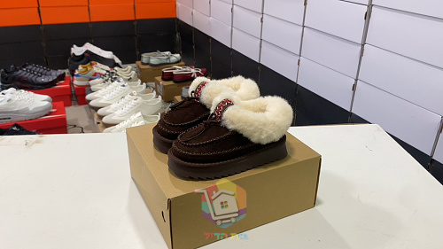 נעלי בית UGG Tasman Alpine לילדים, ערמון או חום כהה, תמונה 11