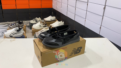נעלי בלרינה New Balance Flat Breeze, אפור בהיר, אדום, כסף, שחור, תמונה 39