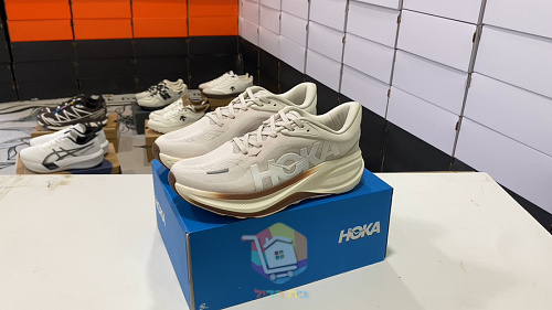 נעלי ריצה HOKA Clifton PRO, שחור-כתום, שחור-לילך, שמנת-כחול, שמנת-חום, תמונה 40
