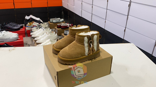 מגפוני UGG לילדים עם רוכסן ופרנזים, חום כהה או ערמון, תמונה 11