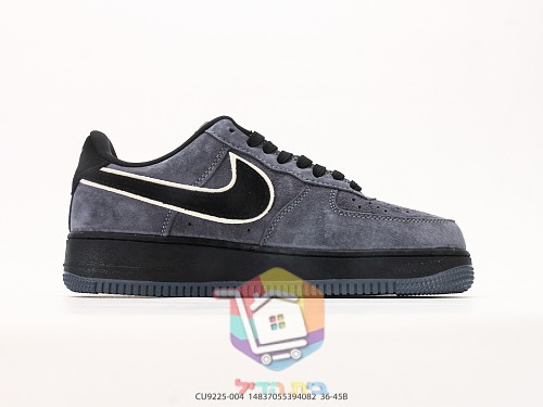 נעלי Nike Air Force 1 Low מזמש אפור עם לוגו Supreme 8