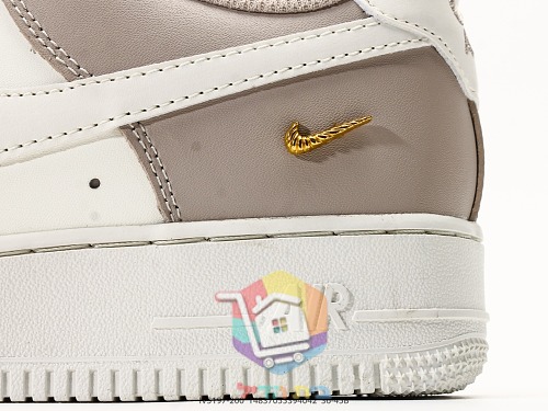נעלי Nike Air Force 1 '07 בארבעה גוונים 4