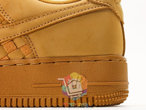 נעלי Nike Air Force 1 '07 בארבעה גוונים 13