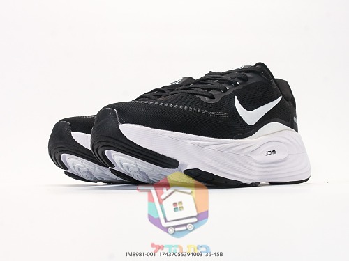 נעלי ריצה Nike בשלושה גוונים 15