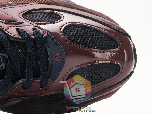 Baskets New Balance 983, bordeaux et noir 2