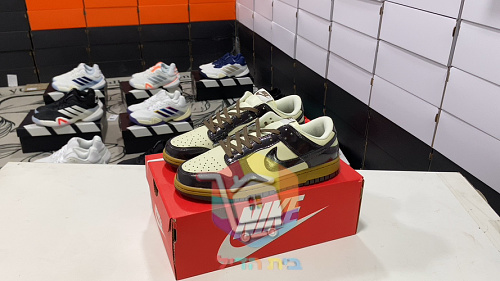 נעלי Nike Dunk Low, חום כהה ושמנת 9