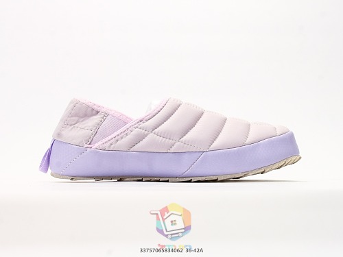 נעלי בית The North Face ThermoBall Traction Mule V צהוב, שחור או לילך, תמונה 28