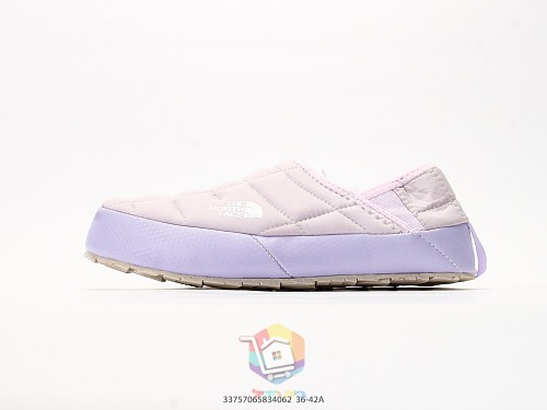 נעלי בית The North Face ThermoBall Traction Mule V צהוב, שחור או לילך, תמונה 29