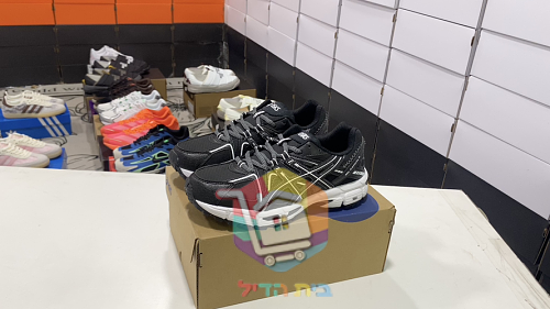 נעלי שטח ASICS Gel-Kahana 8, שמנת-חום, שחור 10
