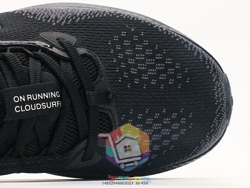 On Laufschuhe aus schwarzem Strick 3