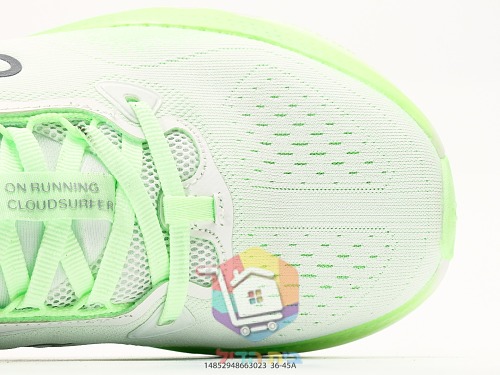 On Laufschuhe aus schwarzem Strick 21
