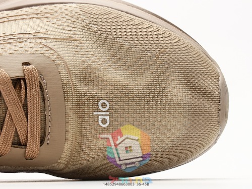 alo Sportschuhe in Grau mit gerillter Sohle 36