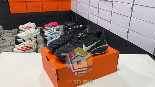 Nike Laufschuhe in Türkis 40