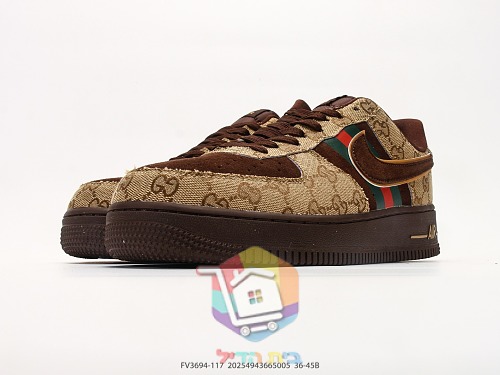 Nike Air Force 1 mit Gucci-Monogramm 5