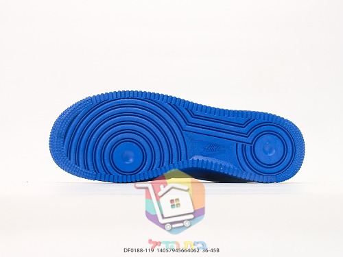 Nike Air Force 1 x Supreme aus blauem Wildleder 6