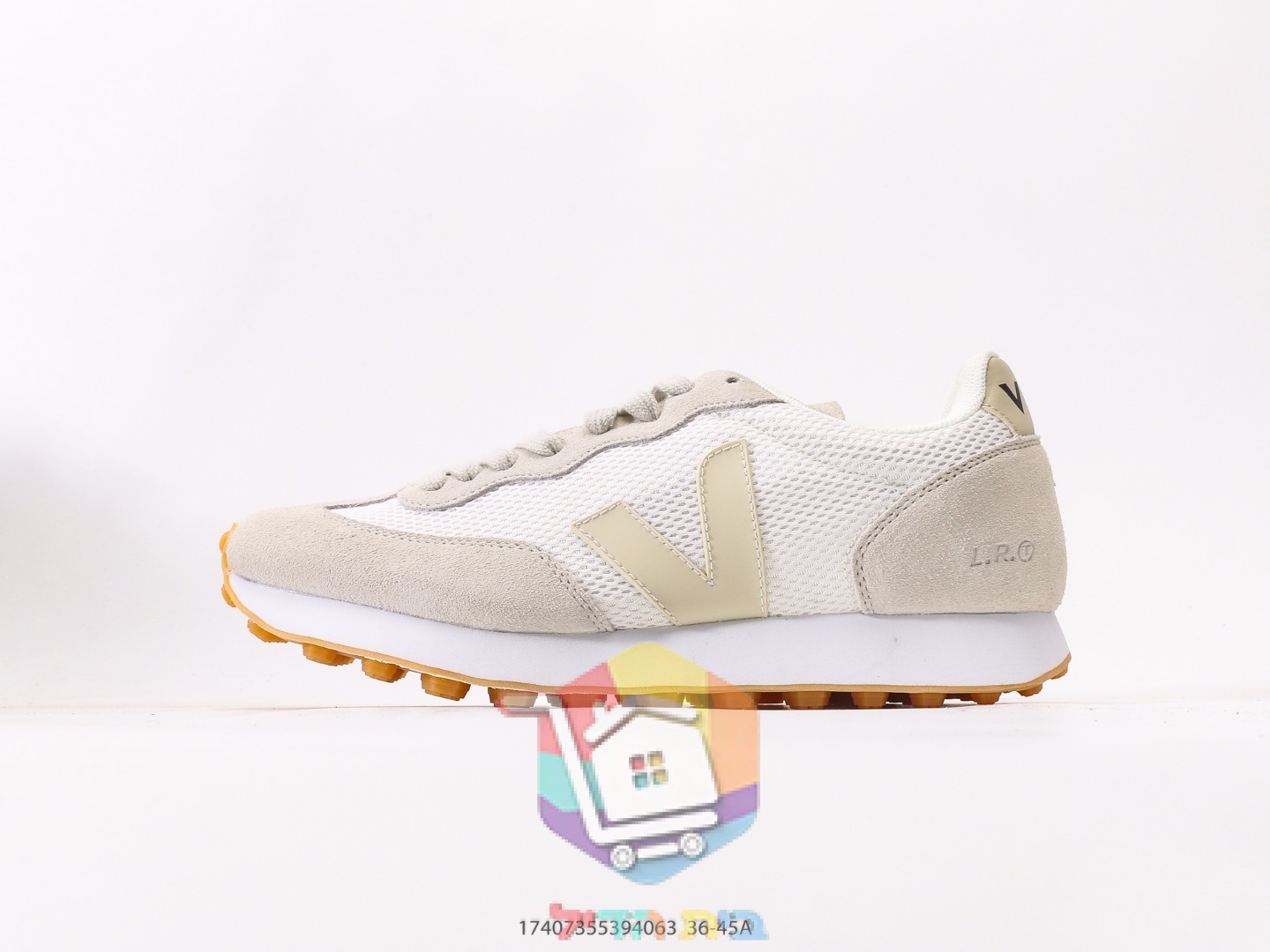 VEJA Rio Branco aus Wildleder und Mesh