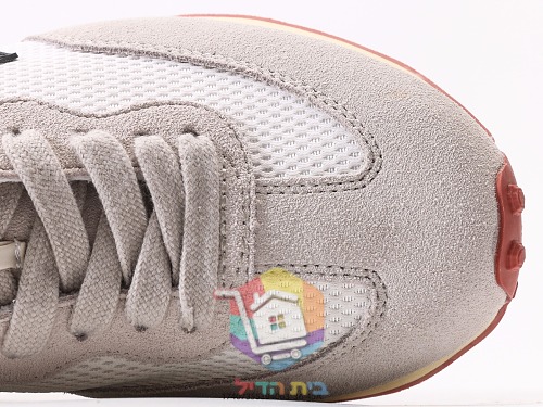 VEJA Rio Branco aus Wildleder und Mesh 11