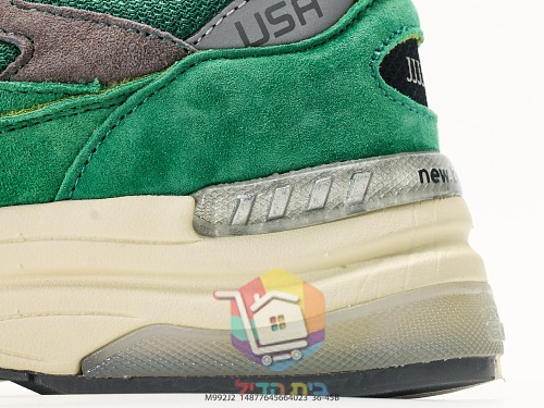 New Balance 992 Retro-Laufschuhe in Wildleder und Mesh 21